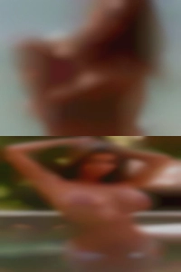 I like bi girls looking for couples smile very much.
