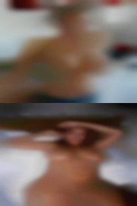 While hot Sucking a girls to fuck Couple 1.